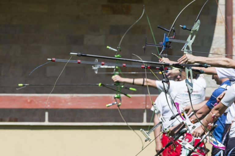 Can You Leave a Recurve Bow Strung?