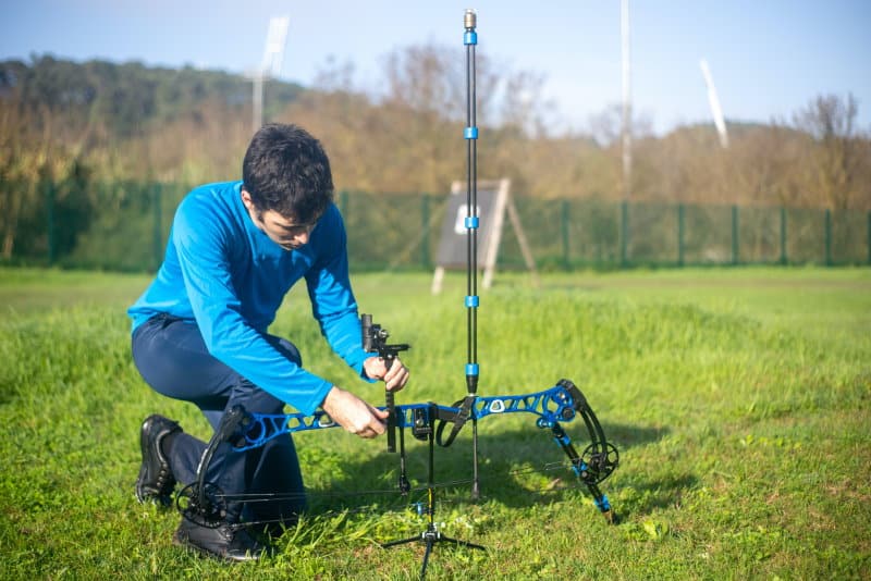 How to Maintain a Bowstring